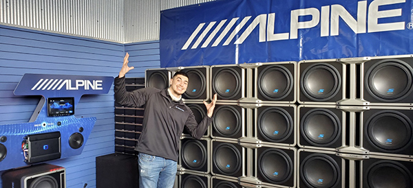 Car Stereo One Builds The Great Alpine Wall Of Bass | 12VoltNews.com